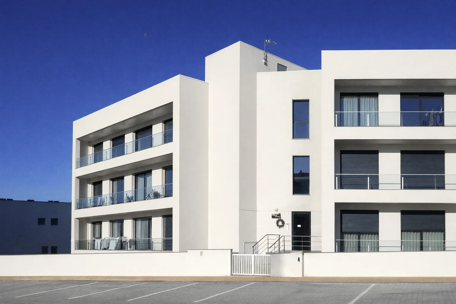 Habitação Coletiva AL5 de frente